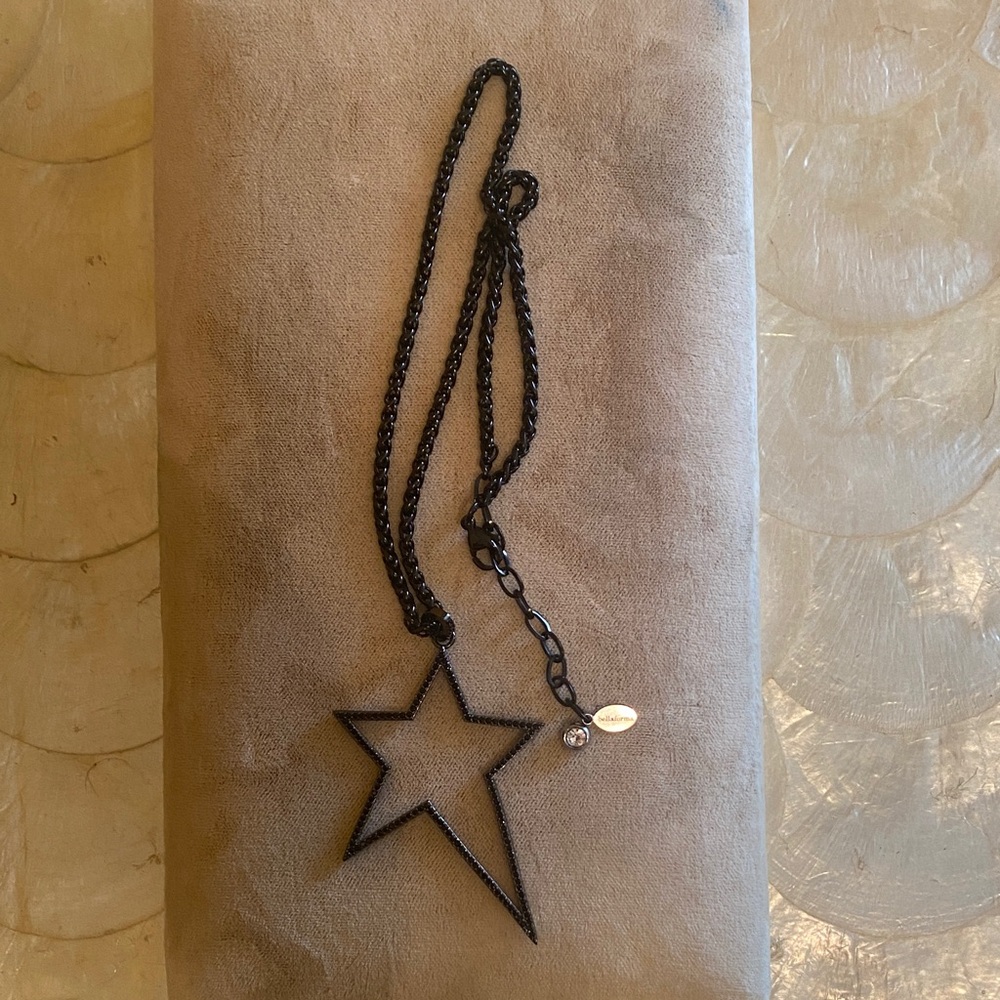 Bellaforma Black Star Pendant Necklace